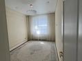 3-комнатная квартира · 66 м², Мухамеджан Тынышбайулы 10 — Влзле вокзала Нурлы Жол за 300 000 ₸ в Астане, Сарайшык р-н — фото 5