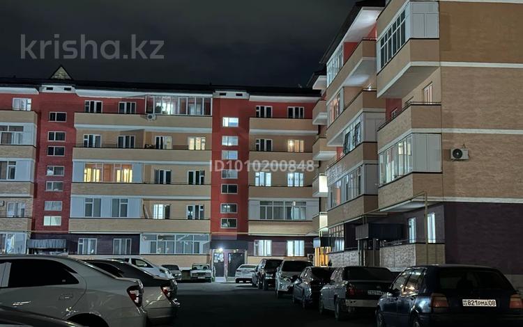2-бөлмелі пәтер · 53.1 м² · 4/5 қабат, мкр Улы Дала 1028 — К. Кемеңгерұлы, бағасы: 16 млн ₸ в Таразе — фото 2