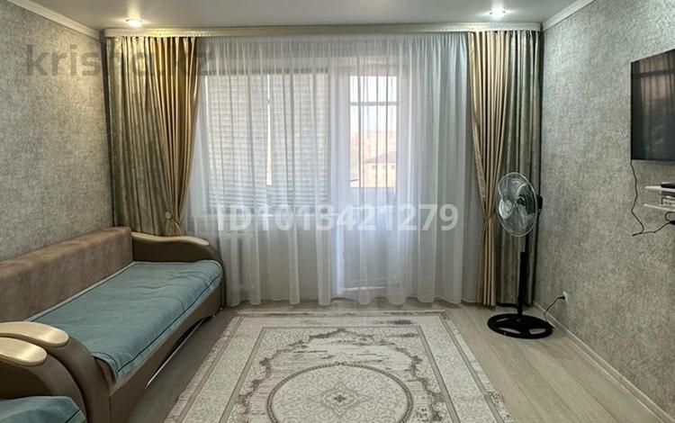 3-комнатная квартира · 64.8 м² · 4/6 этаж, Камзина 12А — Камзина 12А за 17 млн ₸ в Аксу — фото 2