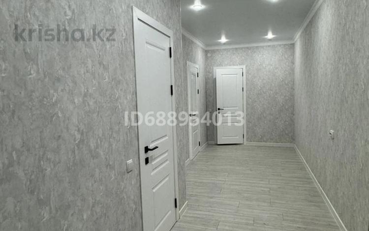 2-комнатная квартира, 61 м², 5/9 этаж помесячно, Шым сити 1 за 200 000 〒 в Шымкенте, Каратауский р-н — фото 2