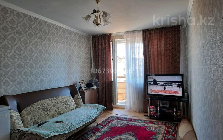 1-комнатная квартира, 30 м², 5/5 этаж, 7 мкр. 80 за 5 млн 〒 в Степногорске — фото 2