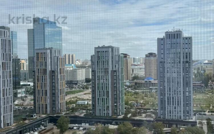 3-бөлмелі пәтер · 93 м² · 17/18 қабат, Сауран 10/1, бағасы: 83 млн ₸ в Астане, Есильский р-н — фото 2