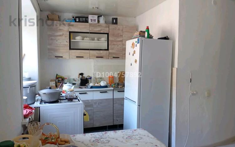3-комнатная квартира · 62 м² · 1/5 этаж, Степная 98 — Находится за второй школой за 15.5 млн ₸ в Щучинске — фото 2