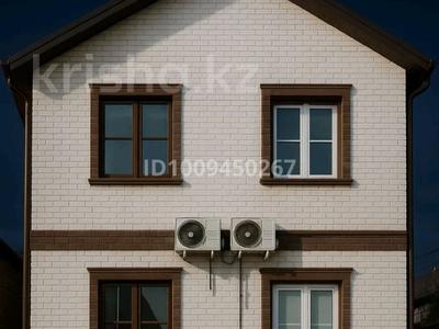 Отдельный дом · 3 комнаты · 80 м², Лазарева — Джандосова Навои за 350 000 〒 в Алматы, Бостандыкский р-н