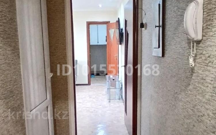 2-комнатная квартира · 42 м² · 2/3 этаж, ул. Байтурсынова 9 — Пр. Тауке хана за 200 000 ₸ в Шымкенте, Аль-Фарабийский р-н — фото 2