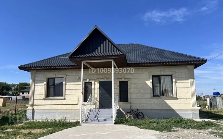 Отдельный дом · 4 комнаты · 130.7 м² · 8.6 сот., мкр Ынтымак 15 — 6-линия за 45 млн ₸ в Алатау — фото 2