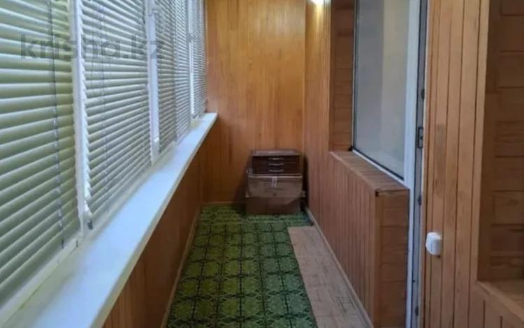 3-бөлмелі пәтер · 67 м² · 4/9 қабат, БОРИСА АЛЕКСАНДРОВА 11 — ДВОРЕЦ СПОРТА, бағасы: ~ 32.7 млн ₸ в Усть-Каменогорске — фото 25