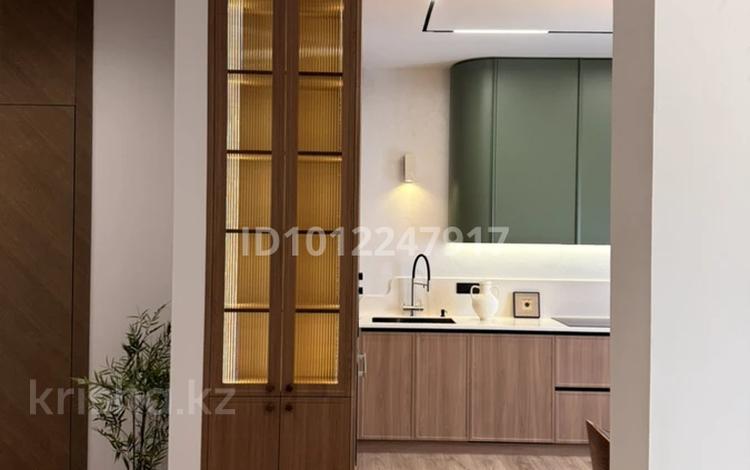 3-комнатная квартира · 73 м² · 17/20 этаж, ул. Турара Рыскулова 1 за 88 млн ₸ в Астане, Есильский р-н — фото 18