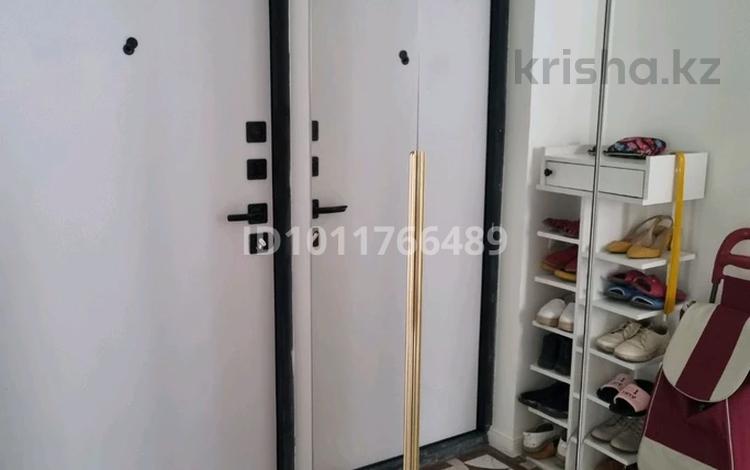 2-комнатная квартира · 56 м² · 2/13 этаж, Кармысова 84/2 за 550 000 ₸ в Алматы, Медеуский р-н — фото 2