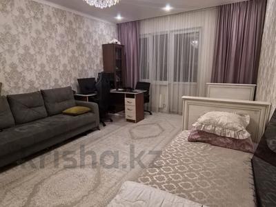 3-бөлмелі пәтер · 93.7 м² · 9/9 қабат, мкр Акбулак — За супермаркетом Смолл (бывший Арзан)., бағасы: 46 млн ₸ в Алматы, Алатауский р-н
