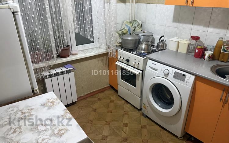3-бөлмелі пәтер · 55.5 м² · 2/5 қабат, мкр Жансая 32, бағасы: 16 млн ₸ в Таразе — фото 2