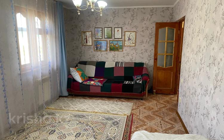 Отдельный дом · 3 комнаты · 98.4 м² · 6 сот., Жарокова за 22 млн 〒 в Уральске — фото 2