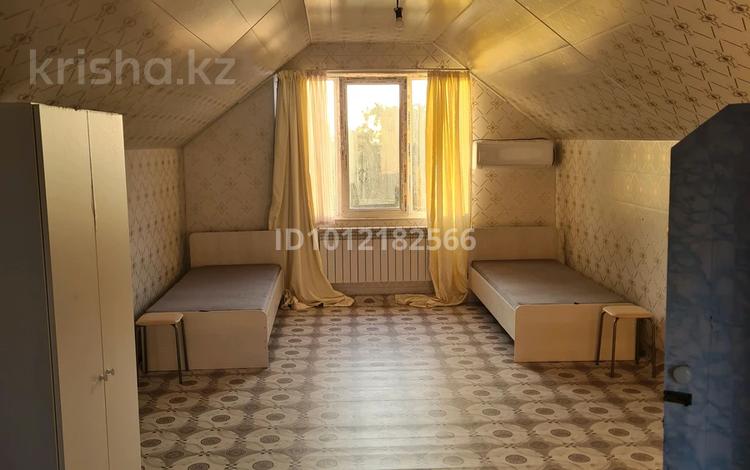 1 бөлме · 40 м² · 3/3 қабат, мкр Коктобе 1, бағасы: 120 000 ₸ в Алматы, Медеуский р-н — фото 2
