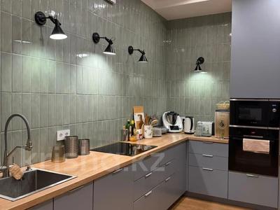3-комнатная квартира · 90 м² · 10 этаж, ул. Мухамедханова 8 за 71 млн ₸ в Астане, Нура р-н