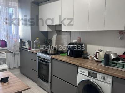 2-комнатная квартира · 58 м² · 9/9 этаж, жилой массив Есет Батыр 10 за 15 млн ₸ в Актобе