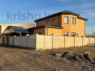Отдельный дом · 5 комнат · 258 м² · 6 сот., мкр. Алмагуль, Абдрахманова 83 за 120 млн ₸ в Атырау