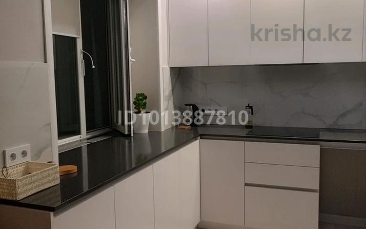 3-комнатная квартира · 89 м² · 7 этаж, Маншук Маметовой 10 за 380 000 ₸ в Астане, Нура р-н — фото 2