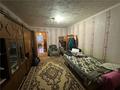 3-комнатная квартира · 58 м² · 5/5 этаж, ул. Аманжолова за 19.6 млн ₸ в Караганде, Казыбек би р-н — фото 2