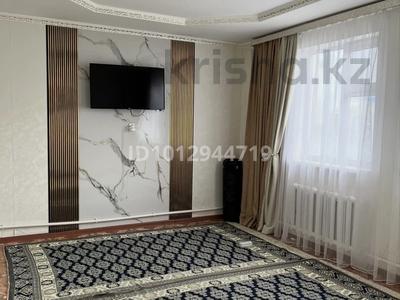 Отдельный дом · 3 комнаты · 95 м² · 10 сот., Старый город, Тополь 11 — Мунайгаз за 11.5 млн ₸ в Актобе
