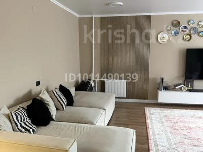 3-комнатная квартира · 120 м² · 3/9 этаж, 70 квартал 14 за 500 000 〒 в Темиртау