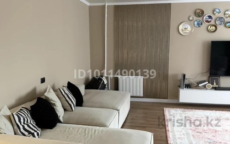 3-комнатная квартира · 120 м² · 3/9 этаж, 70 квартал 14 за 500 000 〒 в Темиртау — фото 2