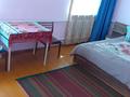 4-комнатный дом посуточно, 90 м², 8 сот., Жумабаева за 4 000 〒 в Бурабае — фото 4