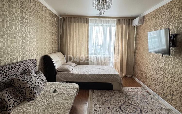 1-комнатная квартира · 50 м² · 11/12 этаж, Сейфуллина 9/1 — Сарыарка за 15 000 ₸ в Астане, Сарыарка р-н — фото 16