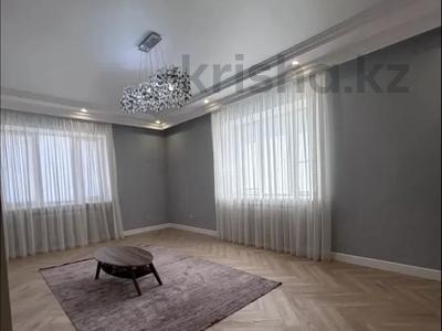 3-комнатная квартира · 115 м² · 9/9 этаж, Молдагуловой за 65 млн ₸ в Актобе