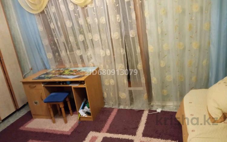 5 комнат · 80 м² · 4 этаж, Назарбаев 203 — Ихсанова за 70 000 ₸ в Уральске — фото 2