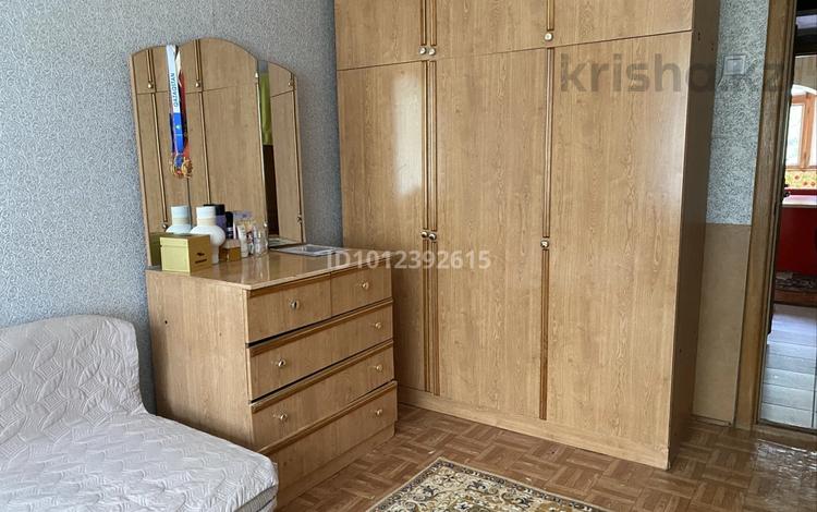 2-комнатная квартира · 50 м² · 2/5 этаж, ул. Есет Батыра за 17 млн ₸ в Актобе, мкр Авиатор — фото 2