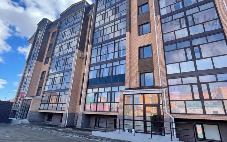 1-комнатная квартира, 45.7 м², 1/5 этаж, Серкебаева 91 за 17 млн 〒 в Кокшетау — фото 2