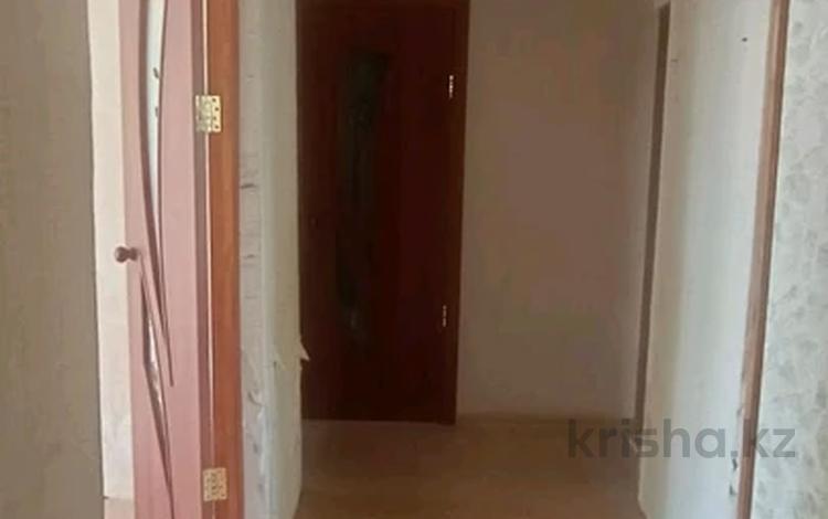 3-бөлмелі пәтер · 61 м² · 5/5 қабат, Зачаганск пгт ш/а., 25 Чепаевской Девизии 2, бағасы: 14 млн ₸ в Уральске, мкр. Зачаганск пгт — фото 2