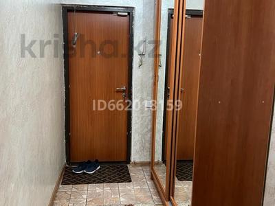 3-бөлмелі пәтер · 65 м² · 1/9 қабат, Мынбаева 98 — Розыбакиева, бағасы: 400 000 ₸ в Алматы