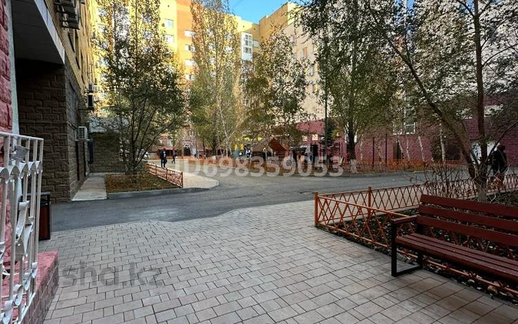 2-бөлмелі пәтер · 68 м² · 2/9 қабат, Иманбаевой 5, бағасы: 300 000 〒 в Астане, р-н Байконур — фото 6