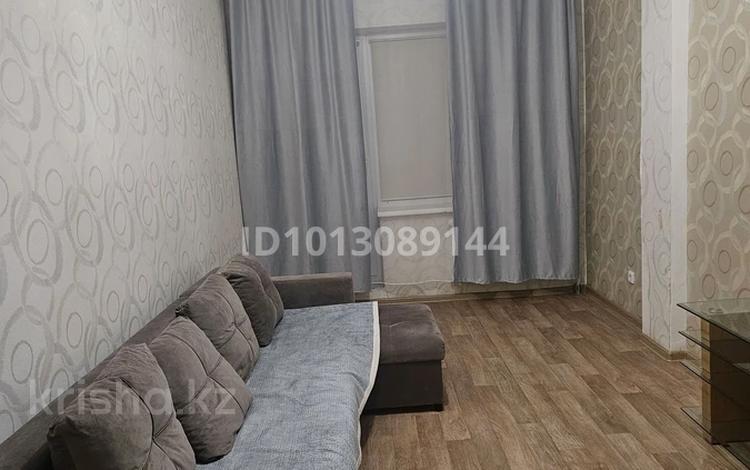 1-бөлмелі пәтер · 45 м² · 12/15 қабат, Янушкевича 1/2, бағасы: 12 000 ₸ в Астане, Алматы р-н — фото 2