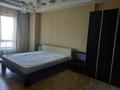 4-комнатная квартира, 180 м² помесячно, Достык 97 за 850 000 〒 в Алматы — фото 11