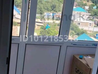 1-бөлмелі пәтер · 35 м² · 5/5 қабат, ул. Тараса Шевченко 39А, бағасы: 9 млн ₸ в Актобе, мкр Акжар