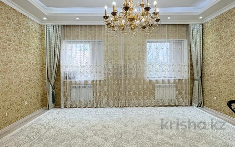 5-бөлмелі пәтер · 151 м² · 1/12 қабат, 33-й мкр 21, бағасы: 40 млн ₸ в Актау — фото 2
