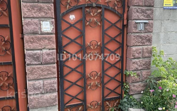 2-комнатная квартира · 50 м² · 1/2 этаж, мкр Тастак-3 79 — Фадеева Братская за 230 000 ₸ в Алматы, Алмалинский р-н — фото 2