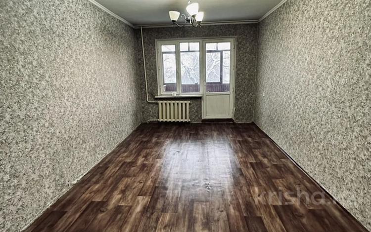 1-комнатная квартира, 32 м², 3/5 этаж, Жансугурова — Орманова за 9.5 млн 〒 в Талдыкоргане — фото 2