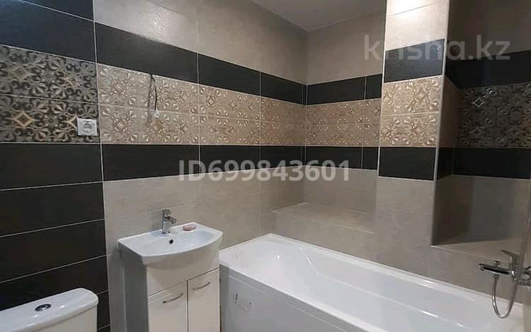 2-комнатная квартира · 46 м² · 1 этаж, бульвар Кузьмина — Арена Омск за 7.2 млн 〒 — фото 2