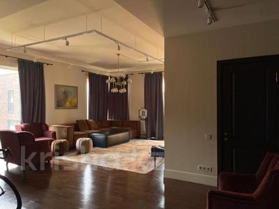 4-комнатная квартира · 145 м² · 9/18 этаж, Курмангазы за 155 млн 〒 в Алматы