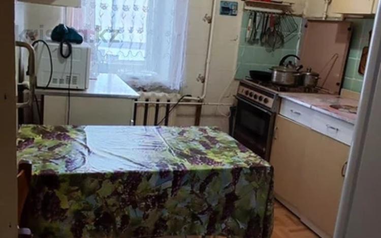 3-бөлмелі пәтер · 63.5 м² · 4/5 қабат, скоробогатова 67, бағасы: 16.5 млн ₸ в Уральске — фото 2