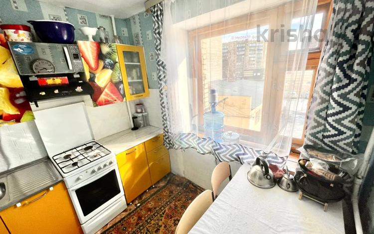 2-комнатная квартира, 40 м², 3/10 этаж, Абая за 10.3 млн 〒 в Уральске — фото 4