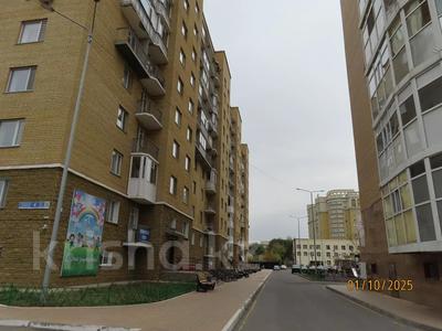 2-комнатная квартира · 90.5 м² · 9/10 этаж, Торайгырова 4 за ~ 34.4 млн ₸ в Астане, р-н Байконур