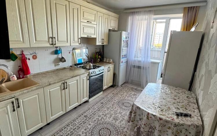 2-комнатная квартира · 57.2 м² · 1/5 этаж, мкр. Алтын орда за 26.5 млн ₸ в Актобе — фото 3