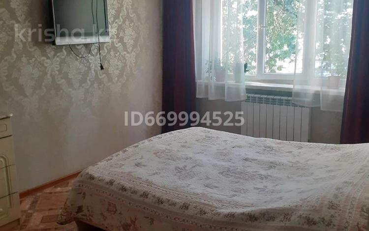 3-бөлмелі пәтер · 66.5 м² · 4/5 қабат, Бауржан Момышулы 21, бағасы: 25 млн ₸ в Шымкенте — фото 2