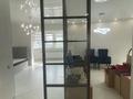 4-бөлмелі пәтер · 140 м² · 6/19 қабат, Брусиловского 167 — Чуть ниже Абая, бағасы: 500 000 ₸ в Алматы, Алмалинский р-н — фото 28