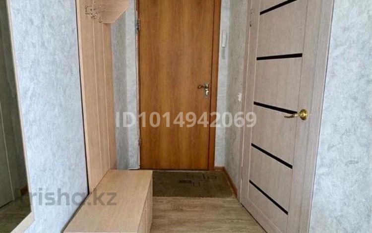 2-бөлмелі пәтер · 48 м², Ауэзова 69, бағасы: 8.6 млн ₸ в Аксу — фото 2