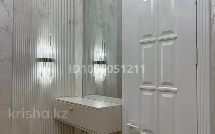 2-комнатная квартира · 60 м² · 7/25 этаж, Байдибек би стр. 127/7 за 350 000 〒 в Шымкенте, Абайский р-н — фото 2